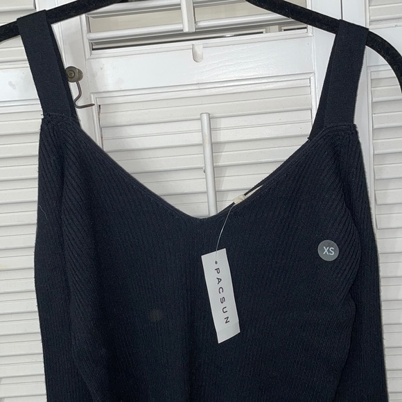 Pac Sun LA HEARTS black flare top v neck long sleeve - Picture 2 of 4